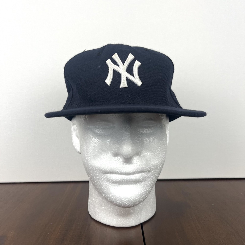 NEW ERA 59FIFTY New York Yankees Hat 7 1/4 Authentic On Field Made in USA Navy